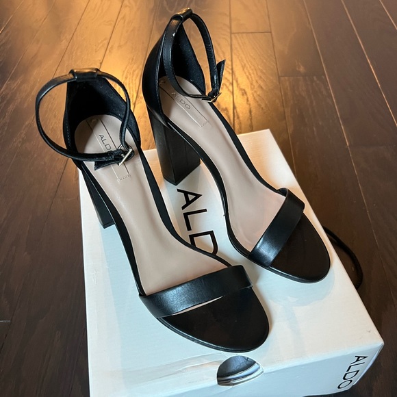 NEW Aldo Margaree Black Heels - Picture 3 of 5